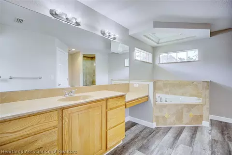 Bath - 405 Mac Ln, Sebring, FL 33875 photo 1 of 4