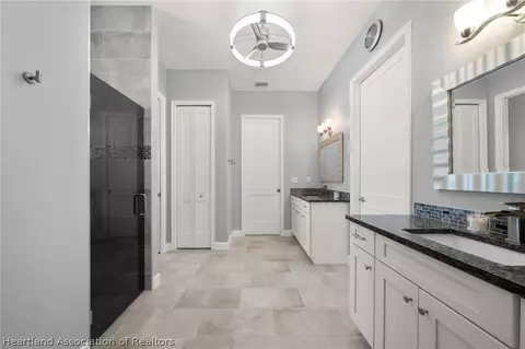 Bath - 4840 Myrtle Beach Dr, Sebring, FL 33872 photo 2 of 5