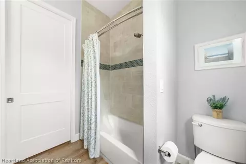 Bath - 4840 Myrtle Beach Dr, Sebring, FL 33872 photo 5 of 5