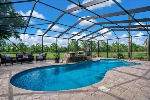 Exterior - 4840 Myrtle Beach Dr, Sebring, FL 33872 photo 5 of 8