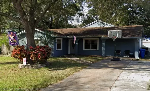 6740 Ralston Beach Cir, Tampa, FL 33614