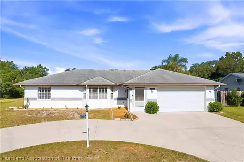 4201 Loquat Rd, Sebring, FL 33875