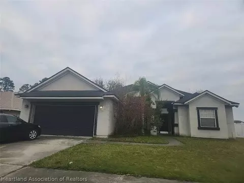 8884 Hawkeye Cir, Jacksonville, FL 32221