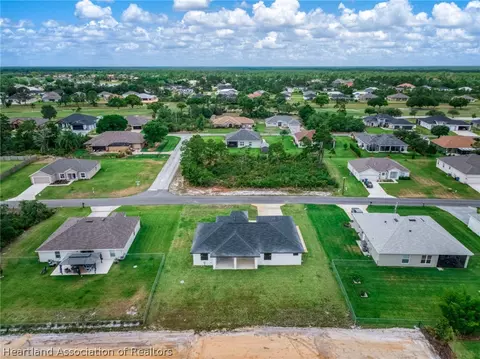 View/Area - 4975 San Ignacio Dr, Sebring, FL 33872 photo 2 of 4