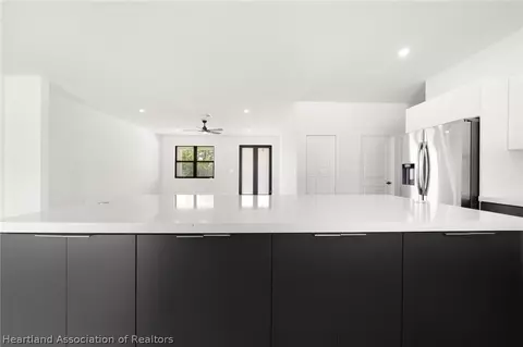Kitchen - 4975 San Ignacio Dr, Sebring, FL 33872 photo 8 of 8