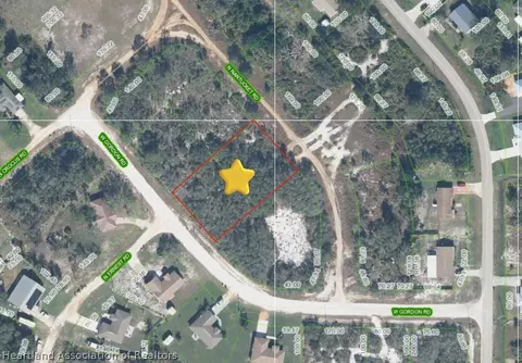 1755 N Nantucket Rd, Avon Park, FL 33825