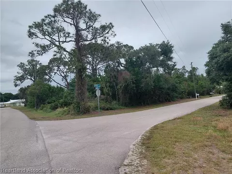 3402 Marlin Dr, Sebring, FL 33870