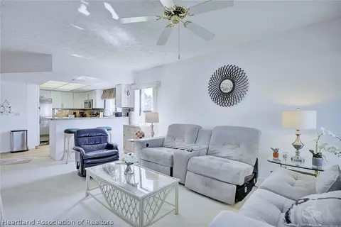 Living - 4989 Casablanca Circle J1, Sebring, FL 33870 photo 3 of 4