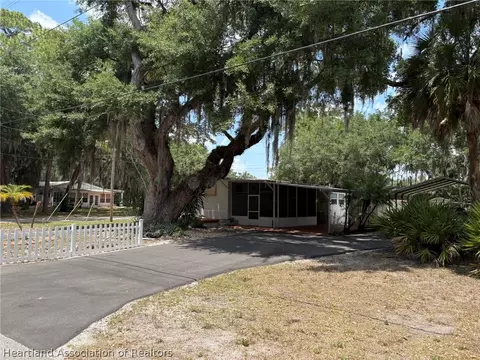 7938 Elliott Rd, Sebring, FL 33876