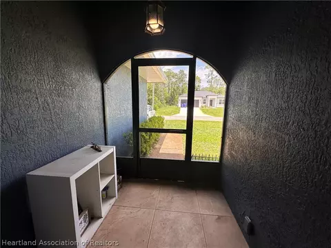 Exterior - 8737 Capilla St, Sebring, FL 33872 photo 8 of 10