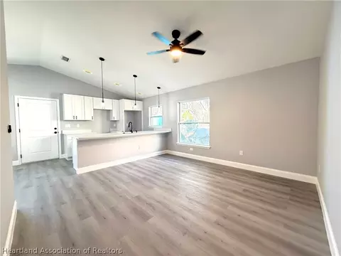 Living - 623 Lemon Ave, Sebring, FL 33870 photo 1 of 1