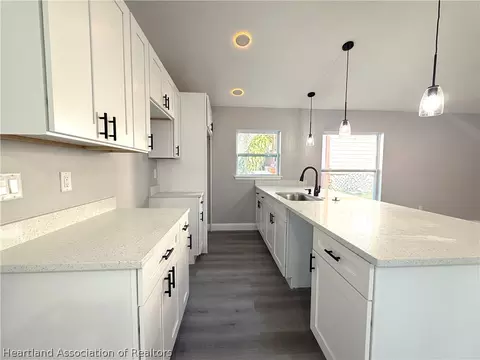 Kitchen - 623 Lemon Ave, Sebring, FL 33870 photo 2 of 7