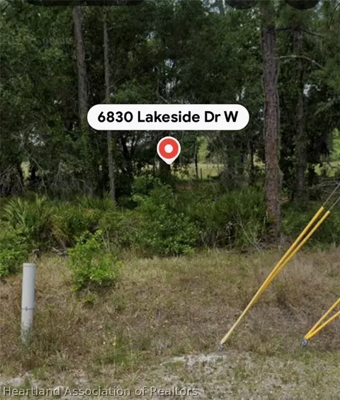 6830 Lakeside Dr W, Sebring, FL 33875