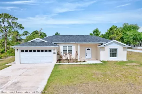 331 Homasassa Ave NE, Lake Placid, FL 33852