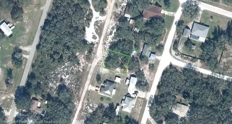 2900 N Livingston Rd, Avon Park, FL 33825