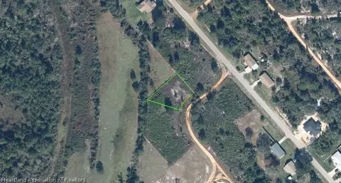 1815 N Nantucket Rd, Avon Park, FL 33825