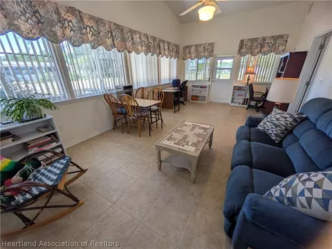 Exterior - 2701 Brunns Rd, Sebring, FL 33872 photo 2 of 13