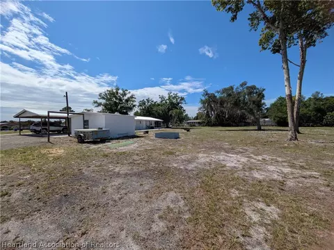 Exterior - 2701 Brunns Rd, Sebring, FL 33872 photo 9 of 13