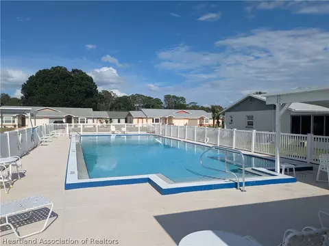 Exterior - 1200 Advantage Ave, Sebring, FL 33872 photo 7 of 8