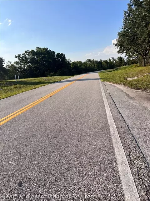 7513 S George Blvd, Sebring, FL 33875 photo 5