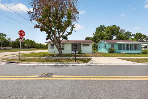 559 Nasturtium Ave, Sebring, FL 33870