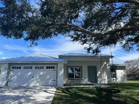 109 Vale Ct, Sebring, FL 33876