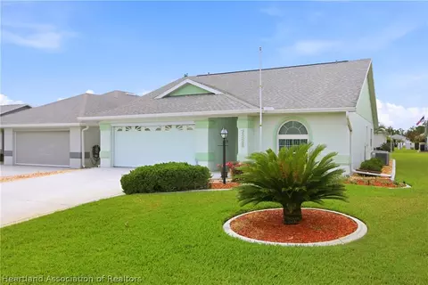 2223 Vantage Trce, Sebring, FL 33872
