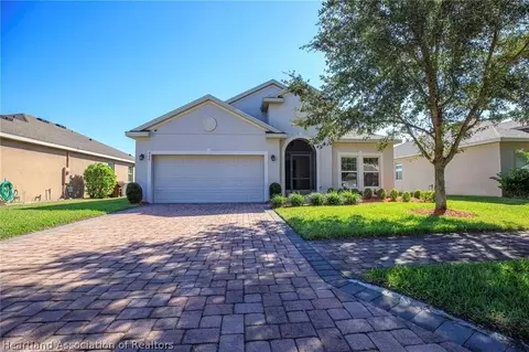 620 Bridgeford Crossing Blvd, Davenport, FL 33837