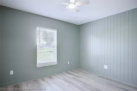Bedroom - 111 Vale Ct, Sebring, FL 33876 photo 10 of 12