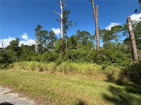 5101 Levante Dr, Sebring, FL 33872
