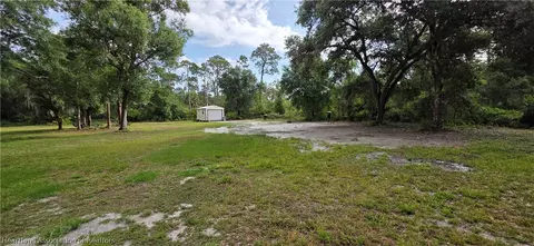 Exterior - 706 SE 32 Ave, Okeechobee, FL 34974 photo 5 of 10