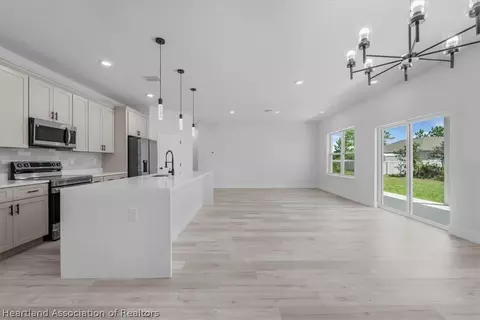 Other - 4895 Myrtle Beach Dr, Sebring, FL 33872 photo 2 of 11