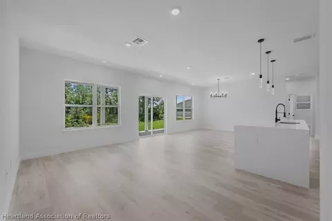 Living - 4895 Myrtle Beach Dr, Sebring, FL 33872 photo 1 of 1