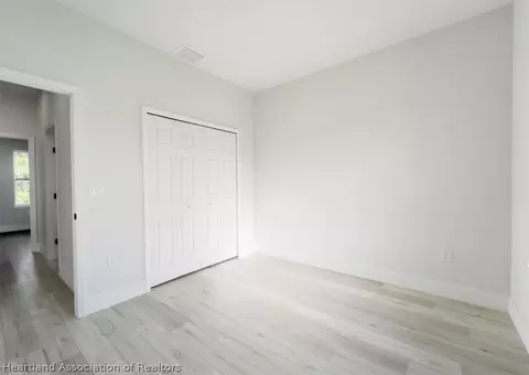 Bedroom - 4895 Myrtle Beach Dr, Sebring, FL 33872 photo 8 of 10