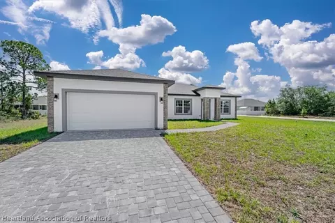 Exterior - 4895 Myrtle Beach Dr, Sebring, FL 33872 photo 3 of 3