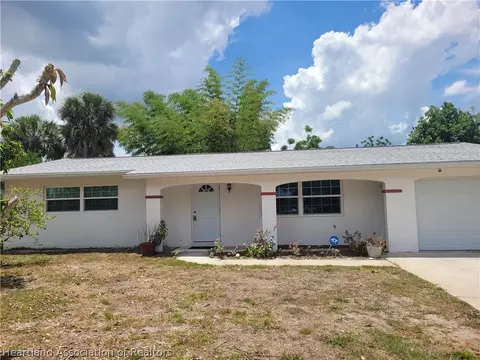 301 Maple Ave N, Lehigh Acres, FL 33936