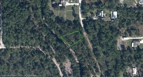 6137 Banyan Rd, Sebring, FL 33875