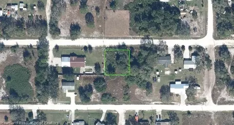 2543 W Perry Rd, Avon Park, FL 33825