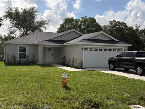 3455 Hickory St, Wauchula, FL 33873