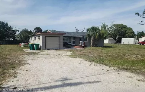 8410 Roosevelt St, Englewood, FL 34224