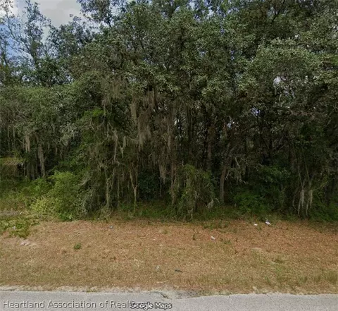 1838 N Torrington Rd, Avon Park, FL 33825