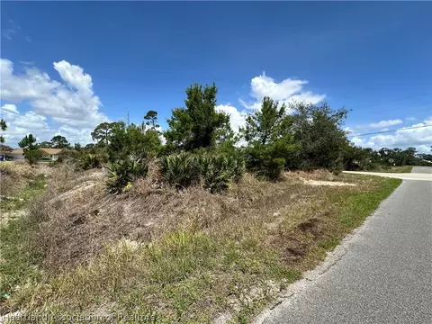 401 Abarth Ave, Sebring, FL 33872 photo 3