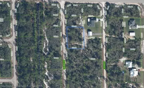 1059 Helmsley St, Lake Placid, FL 33852