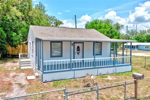Exterior - 4816 Fifth St, Sebring, FL 33870 photo 8 of 9