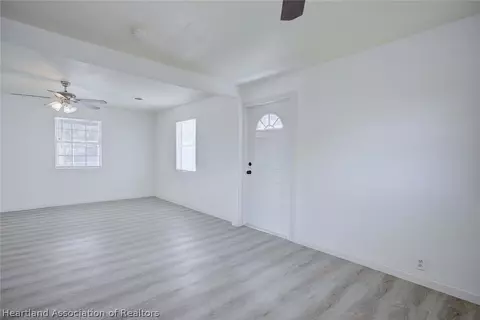 Living - 4816 Fifth St, Sebring, FL 33870 photo 4 of 4