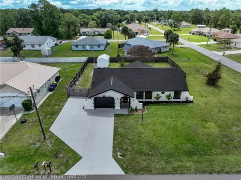 View/Area - 3900 Loretto Ave, Sebring, FL 33872 photo 1 of 11