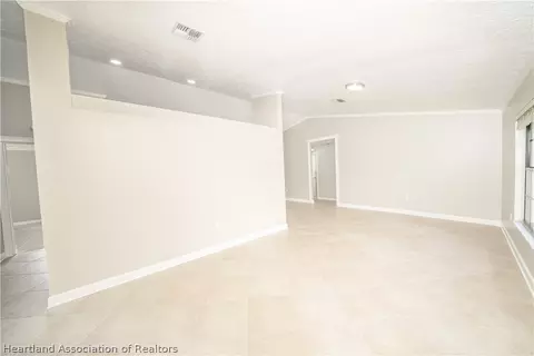 Living - 3900 Loretto Ave, Sebring, FL 33872 photo 4 of 6