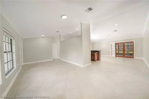 Living - 3900 Loretto Ave, Sebring, FL 33872 photo 1 of 6