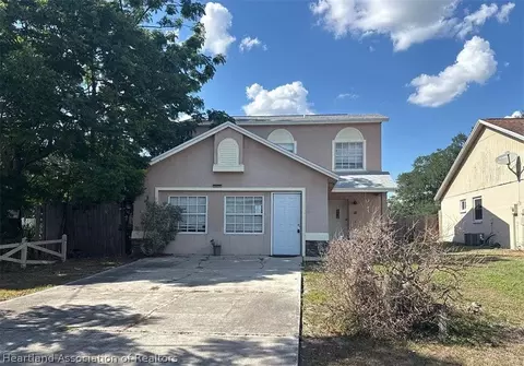 749 Schoolhouse Rd, Lakeland, FL 33813
