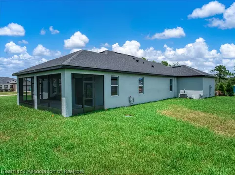 Exterior - 4659 Mignon Dr, Sebring, FL 33872 photo 4 of 6